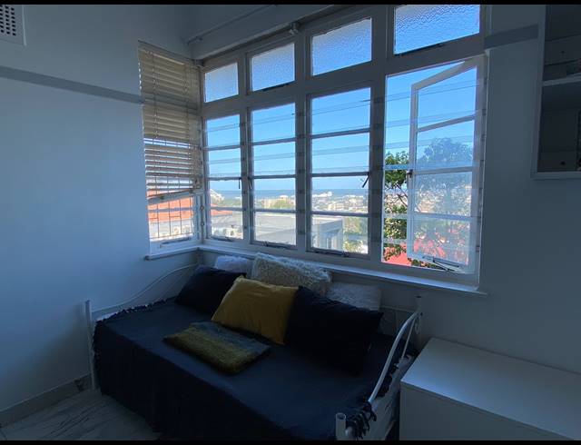 2 BEDROOM APARTMENT RENTED IN ESSENWOOD